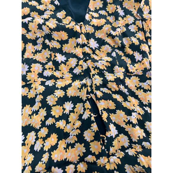 VEDA Dress Womens Medium Montana Orange Black Floral Printed Button Front Midi - Picture 12 of 13